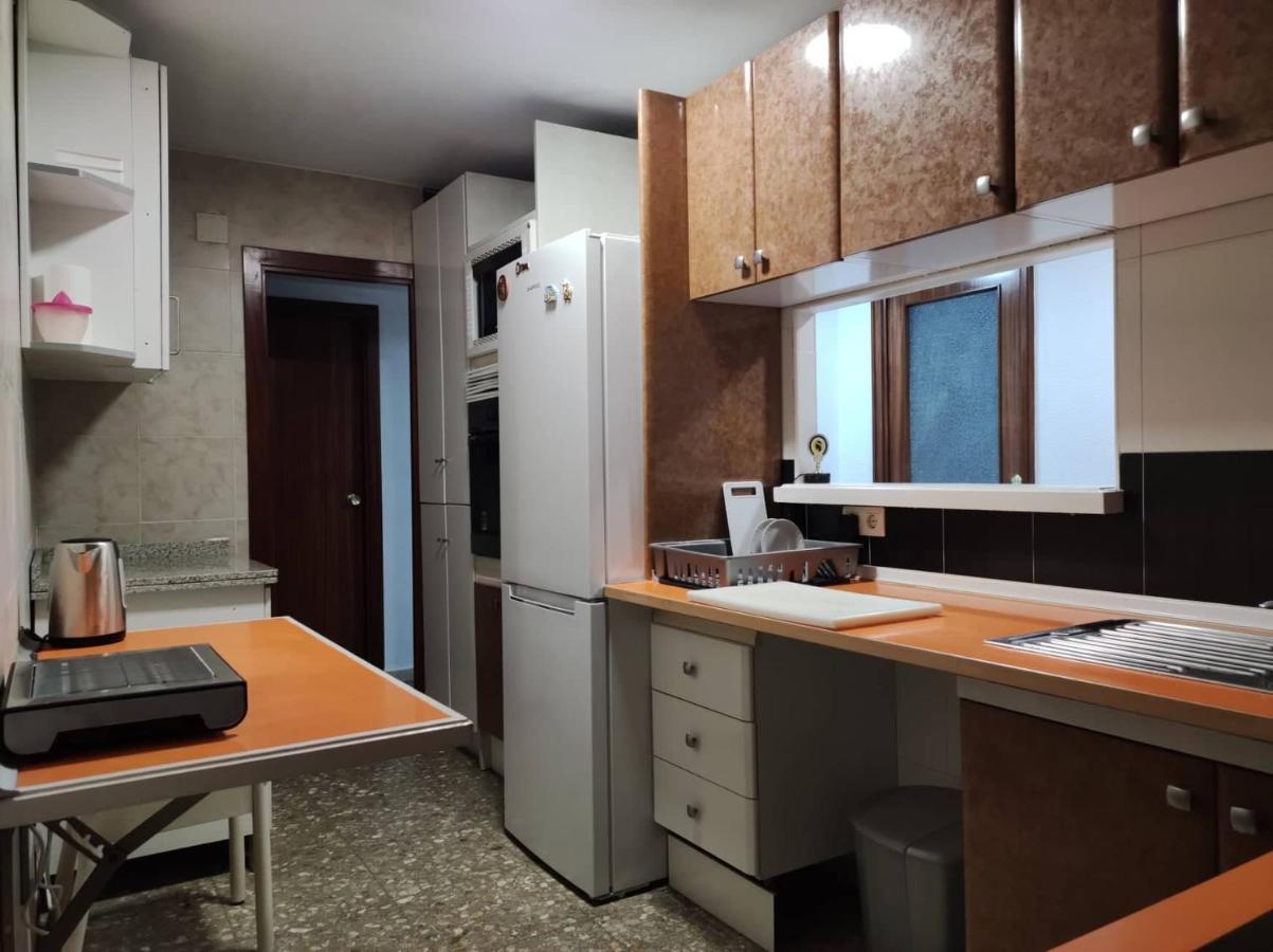 35-3- Комната В Квартире Для Семьи От 1 До 4 Человек В Центре Аликанте Alicante Exterior foto